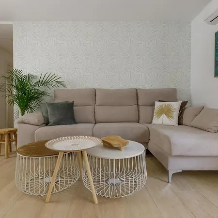 Spacious & Quiet By Hellomalaga - Azahar Appartement